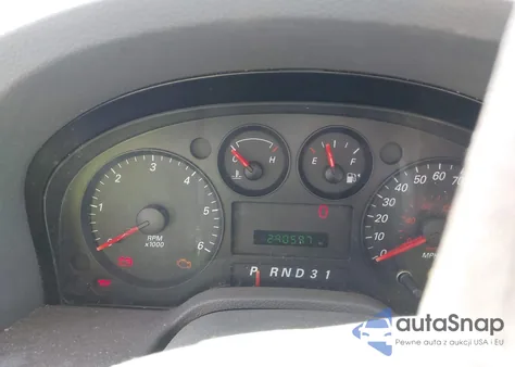 2004 Ford Freestar Ses z USA, uszkodzony, nr VIN 2FMZA576X4BA71329